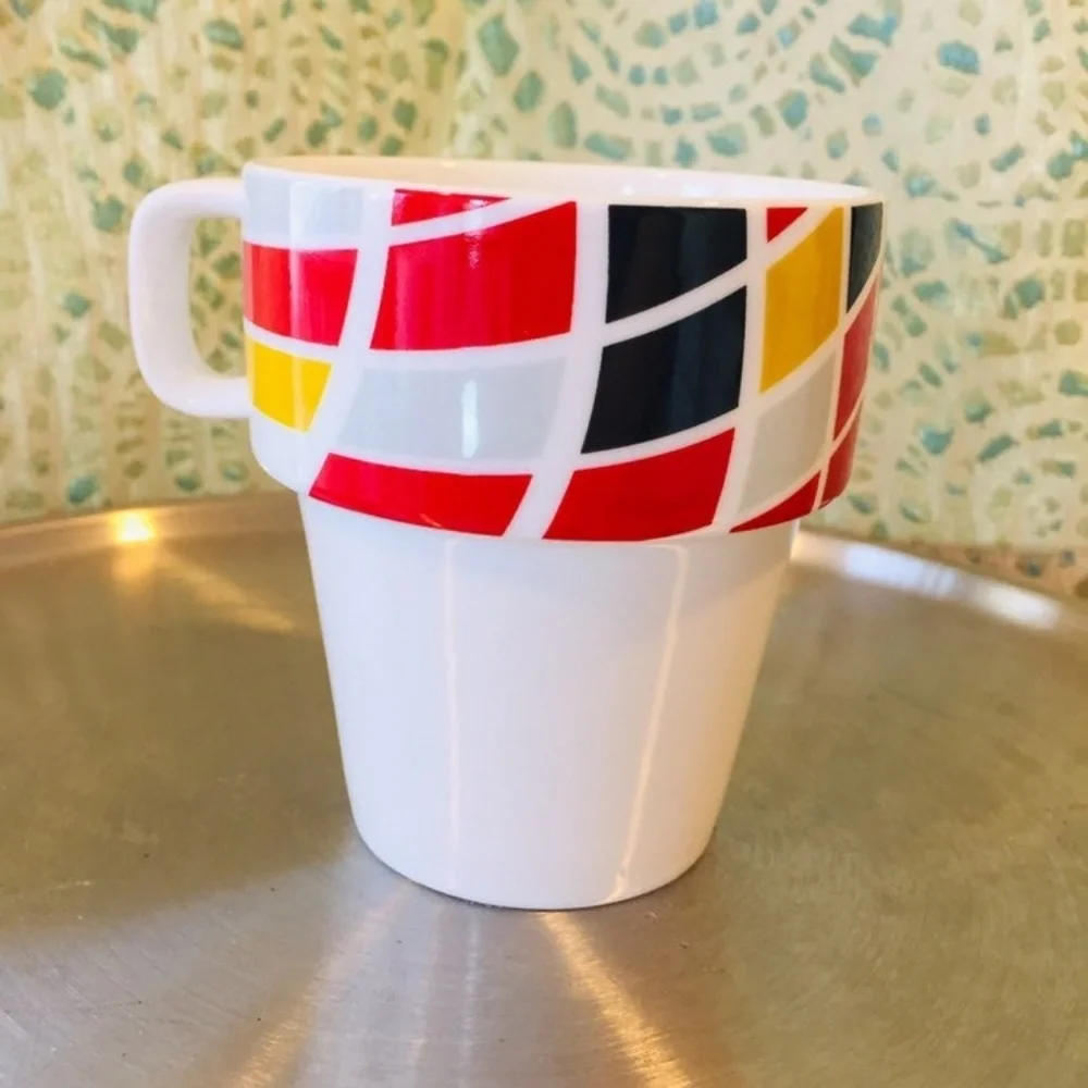 Set of 4 Mid Century Modern Coffee Tea Mugs stackable red yellow white black